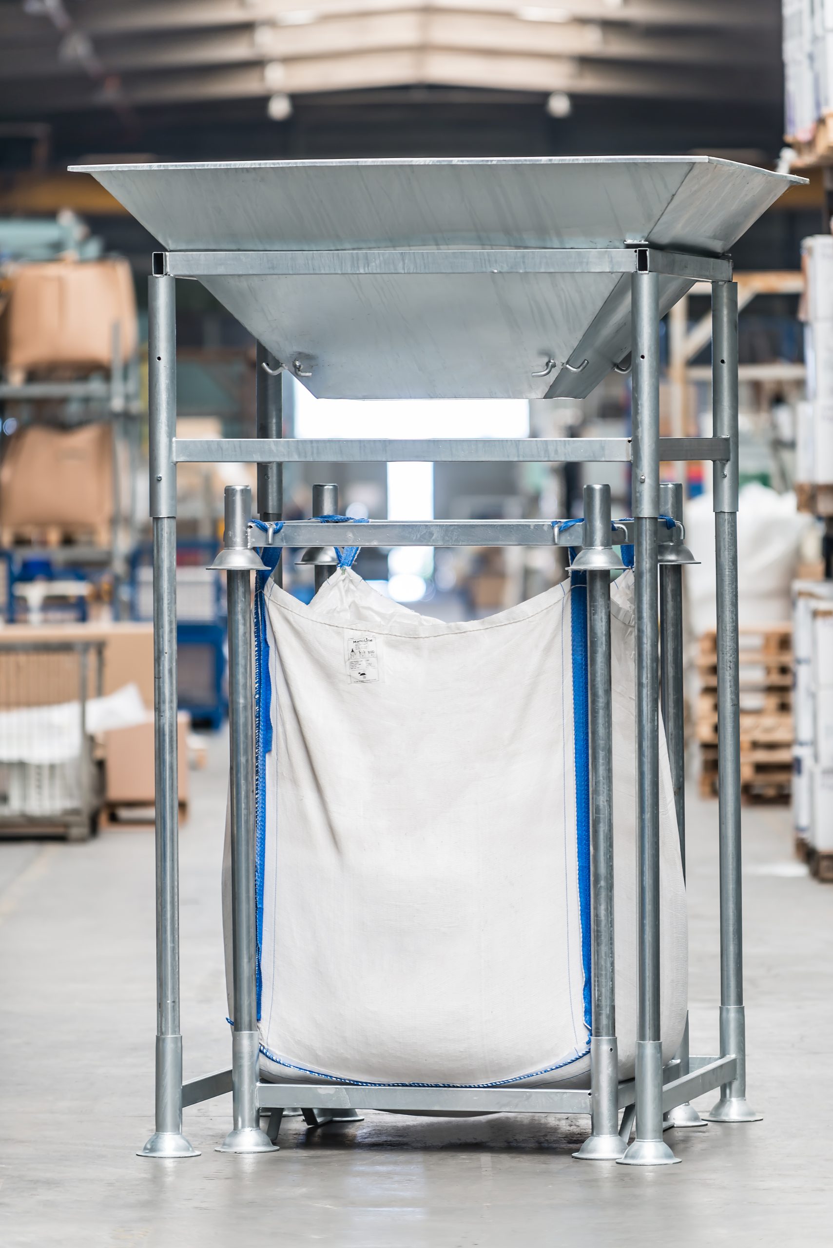 Schüttgutumschlag Big Bag, Big Bag-Gestell, Entleerstationen - ManuLine